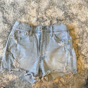 Gap shorts
